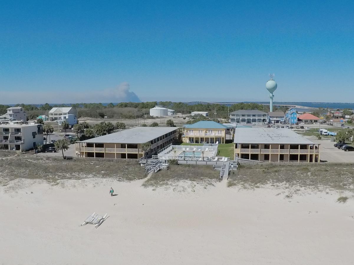 Buccaneer Inn Ст. Джордж Айлънд Екстериор снимка